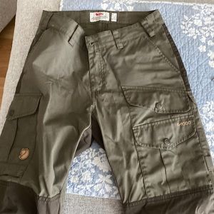 Olive green Fjallraven G-1000 pants